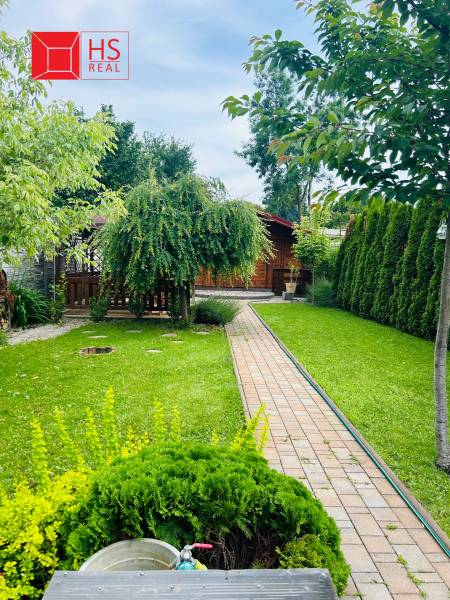 Ponúkam na predaj relax záhradu s chatou na Tekvičnom poli 